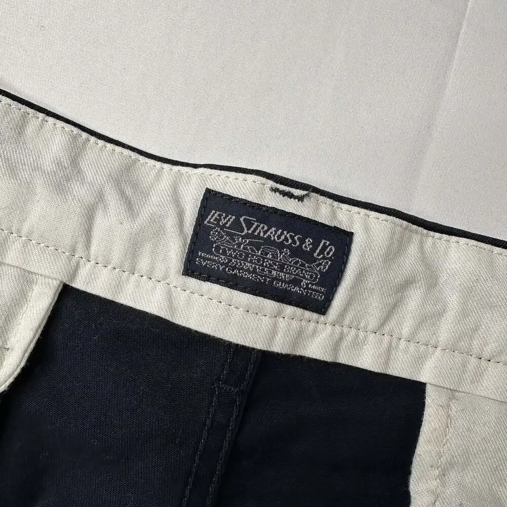Levi Strauss & Co. Men's Navy Blue Cotton Chino Pants